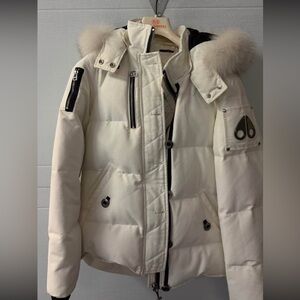 Moose Knuckles White Coat